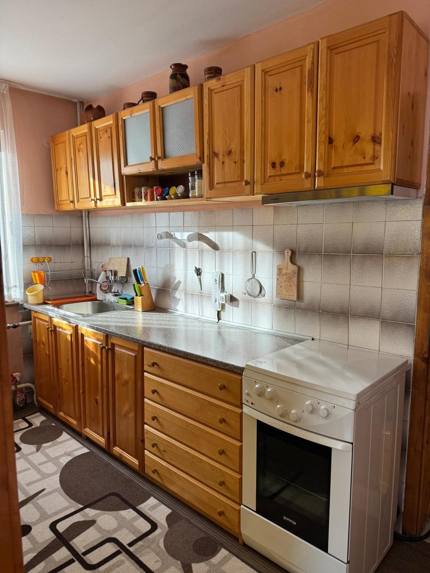 Mama Emiliya Guest House Beli Iskar Luaran gambar